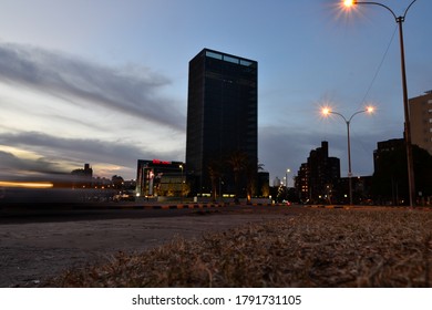 01/10/2019 - Montevideo, Uruguay: Rafael Viñoly Building In The Night