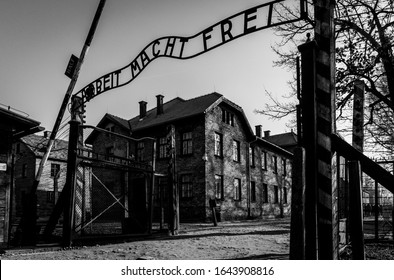 01-24-2020   Auschwitz Holocaust Memorial Museum. The Main Gate Of The Concentration Camp Auschwitz With The Inscription Work Makes You Free.

