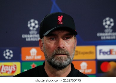 03th May 2022; Estadio La Ceramica, Vila Real, Spain; UEFA Champions League, Villarreal CF V  Liverpool FC; Jurgen Klopp (R) Head Coach Of Liverpool FC