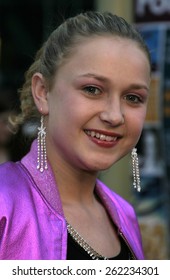 04/05/2005 - Hollywood - Skye McCole Bartusiak At The 