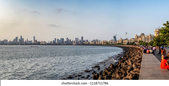 04-november-2017 Marine Drive Queen's Necklace Mumbai Maharashtra INDIA
