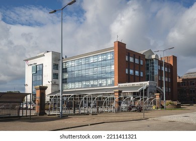 06.10.2022 St Helens, Merseyside, UK One Of The Largest Further And Higher Education Providers In The Northwest, With A Proven Track Record Of Providing Quality Education Since 1896.