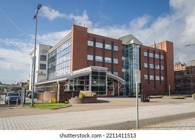 06.10.2022 St Helens, Merseyside, UK One Of The Largest Further And Higher Education Providers In The Northwest, With A Proven Track Record Of Providing Quality Education Since 1896.