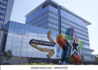 06/24/2016 Minneapolis MN- The Front Entrance Of The Mall Of America