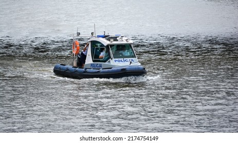 07.02.2022 Wroclaw, Poland, Police Motor Boat On The River During The Chase.