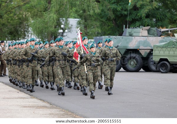 07.10.2021\
wroclaw, poland, Promotion to the rank of officer in the Polish\
army, academy of land forces in\
Wrocław.