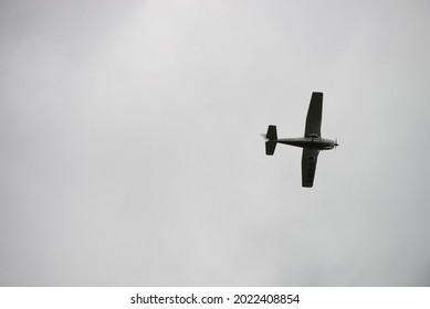 08. August, 2021, Hamburg - Light General Aviation Plane Takeoff