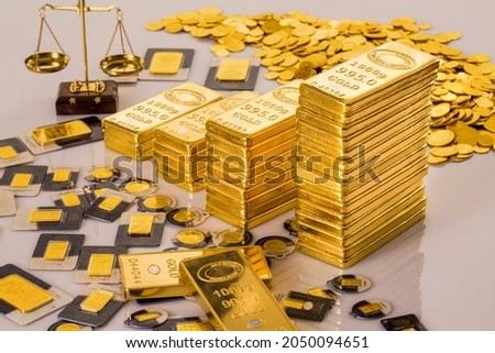 1000 grams gold bullions with gold coins 