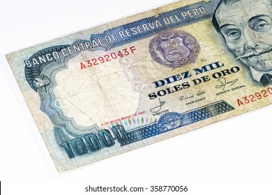 10000 soles de oro bank note. Soles de oro is the national currency of Peru - Shutterstock ID 358770056