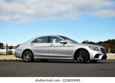 10.28.2021 LI, USA. Mercedes-Benz S 450 4matic 