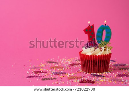 10th Birthday Cupcake pink background