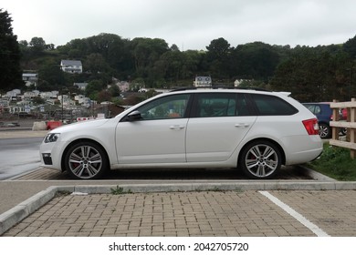 10th September 2021-  A Stylish Skoda Octavia VRS Tdi CR, Five Door Family Estate Car, Parked In The Town Carpark At Pendine, Carmarthenshire, Wales, UK.