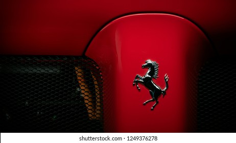 Ferrari Laferrari Images Stock Photos Vectors Shutterstock