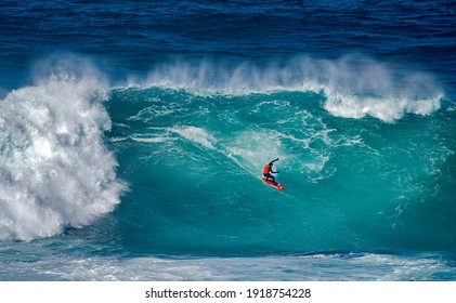 Surfeuse Images Stock Photos Vectors Shutterstock