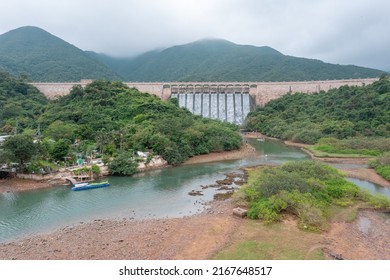 12 June 2022 Tai Tam Tuk Stock Photo 2167648517 | Shutterstock