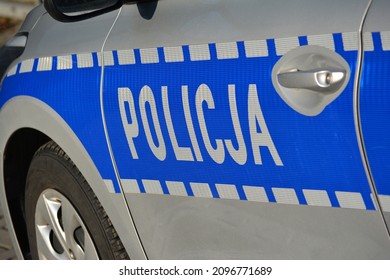 12.26.2021 Wroclaw, Poland, A Police Sign On A Police Car Of The Polish Police In Winter.