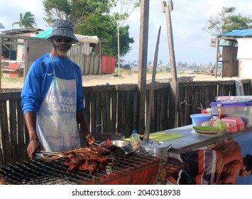 12th September, 2021, Lagos Nigeria. Editorial Image Of Food Vendor Displaying Roasted Chicken At Takwa Bay Beach Lagos Nigeria