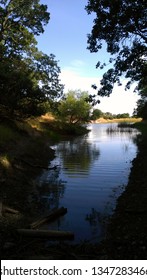 1351 Arata Ln, Windsor, CA, USA 95492
A Beautiful And Relaxing Pond And Trees In Foothill Regional Park.