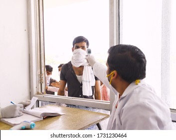 14 May 2020,sirsa\haryana\india
Health Screening For Novel Coronavirus (COVID-19) Testing Is Being Done Before Sending Migrant Workers Home On Government Initiative.