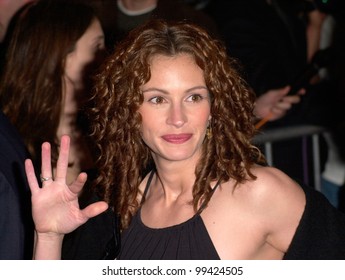 14MAR2000:  Actress JULIA ROBERTS At The World Premiere, In Los Angeles, Of Her New Movie 