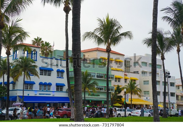 15 August 2017. Ocean Drive, South Beach,
Florida. The main thoroughfare in South Beach - Ocean Drive is
popular for it's iconic beach views, café-style dining and Art Deco
architecture with tourists.