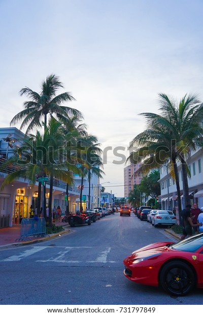 15 August 2017. Ocean Drive, South Beach,\
Florida. The main thoroughfare in South Beach - Ocean Drive is\
popular for it\'s iconic beach views, café-style dining and Art Deco\
architecture with tourists.