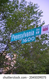 1600 Pennsylvania Avenue Street Sign 