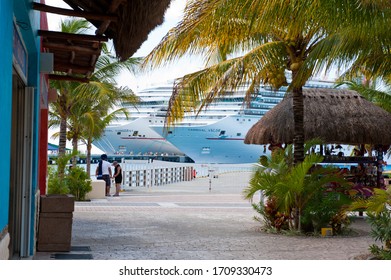 16/04/2011 - Caribbean Islands - Huge Cruise Liners In The Port With Blue Water Waiting For The Passengers To Come Aboard