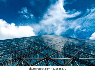 16.08.2014 France Paris Louvre Pyramid