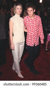 17MAR99:  Actress CLAIRE DANES & Boyfriend BEN LEE At The World Premiere, In Los Angeles, Of Her New Movie 