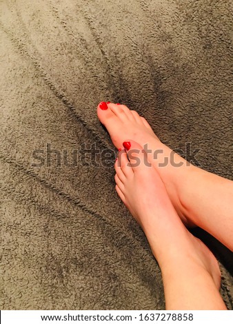 18 year old, foot fetish 