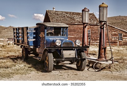 1927 Vintage truck in Bodie Ghost Town