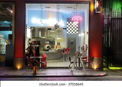 1950s Style Diner At Night (miniature Model)