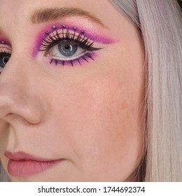 1960s Makeup With A Cut Crease And Big Lashes