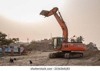 20 April 2022, Delhi, Bulldozer Work Is Being Done At The Construction Site