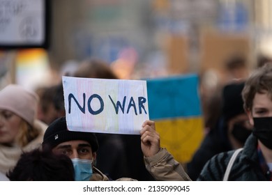 2000 People Demonstrating For Peace In Ukraine And A Ban Of Russian Gas And Oil In Switzerland. Bern, Switzerland - 03.12.2022