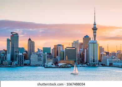 2018, JAN 3 - Auckland, New Zealand, Beautiful Landcape Of The Building In Auckland City At Dawn. View From Cyril Bassett VC Lookout.