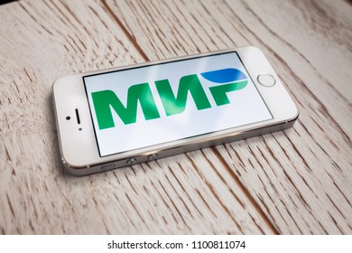 2018.04.23 Kazan Russia - Russian MIR Payment System Logo On Apple Iphone 5 SE Screen.