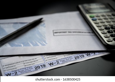 2019 IRS W-2 Tax Form For Earned Income