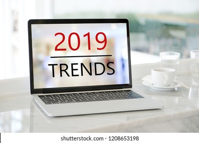 2019 Trend, Business Marketing Prediction On Web Screen, 2019 Trend On Laptop Computer Screen At Office Background,  Digital Marketing, Business And Technology Concept