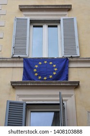 2019-05-26 Rome. A Neighbor Of The 