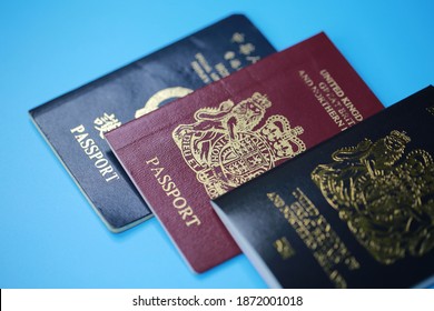 2020 December 1, Hong Kong: British National Overseas (hong Kong) Old One, New One, And HKSAR Passport. Two Official Passport In Hong Kong.