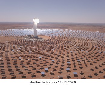 2020-01 Upington/South Africa 
Solar Power Station Which Feeds Into National Grid
