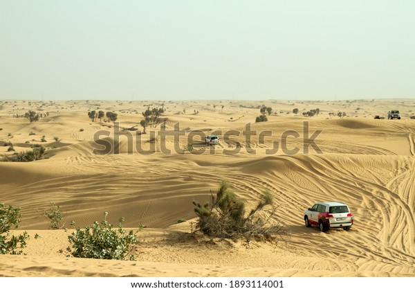 2020.03.01,\
Dubai, UAE. Desert safari and dune\
bashing