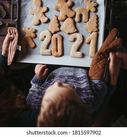2021 Celebrating New Year, Christmas Magic, Holiday Vibes. Little Boy And Parents With Gingerbread Cookies. Family Values.