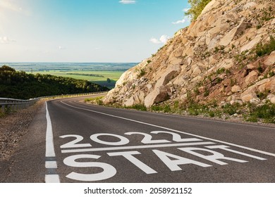 2022 Start, Concept Of Road To New Life. Motivational Inscription On The Road Going Forward. Beginning Of New Path. Conceptual Photo Of The Path Leading To Bright Future. New Year New Way