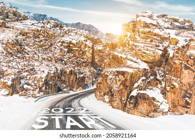 2022 Start, Concept Of Road To New Life. Motivational Inscription On The Road Going Forward. Beginning Of New Path. Conceptual Photo Of The Path Leading To Bright Future. New Year New Way