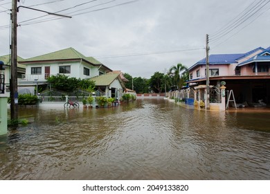 20,Sep,2021,Lopburi Thailand,The storm, known as Tien Mu, swept through Thailand causing heavy rainfall throughout Thailand, causing flash floods to flood houses, roads and buildings, 