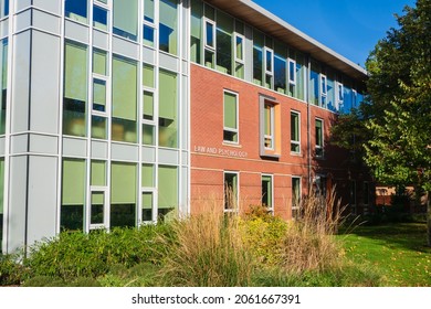 21.10.21 Edge Hill University, Ormskirk, Lancashire, Uk. Founded In Edge Hill, Liverpool In 1885 As The First Non-denominational Teacher Training College For Women.