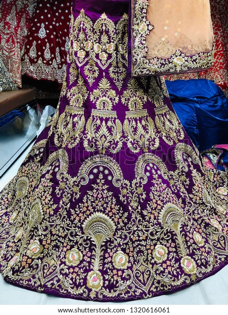 22022019beautiful Zardozi Pattern Wedding Dress Lehenga Stock